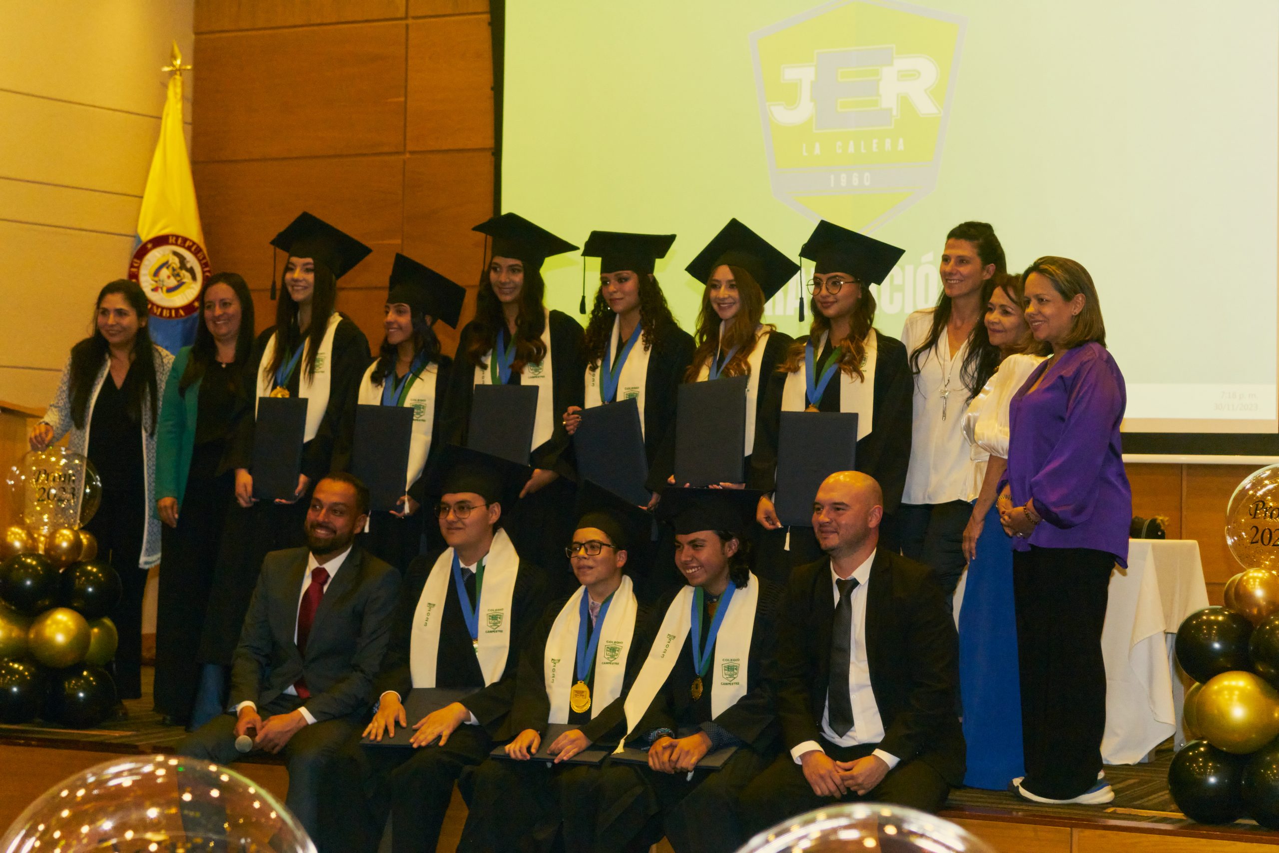 Grado Undécimo Colegio José Eustasio Rivera