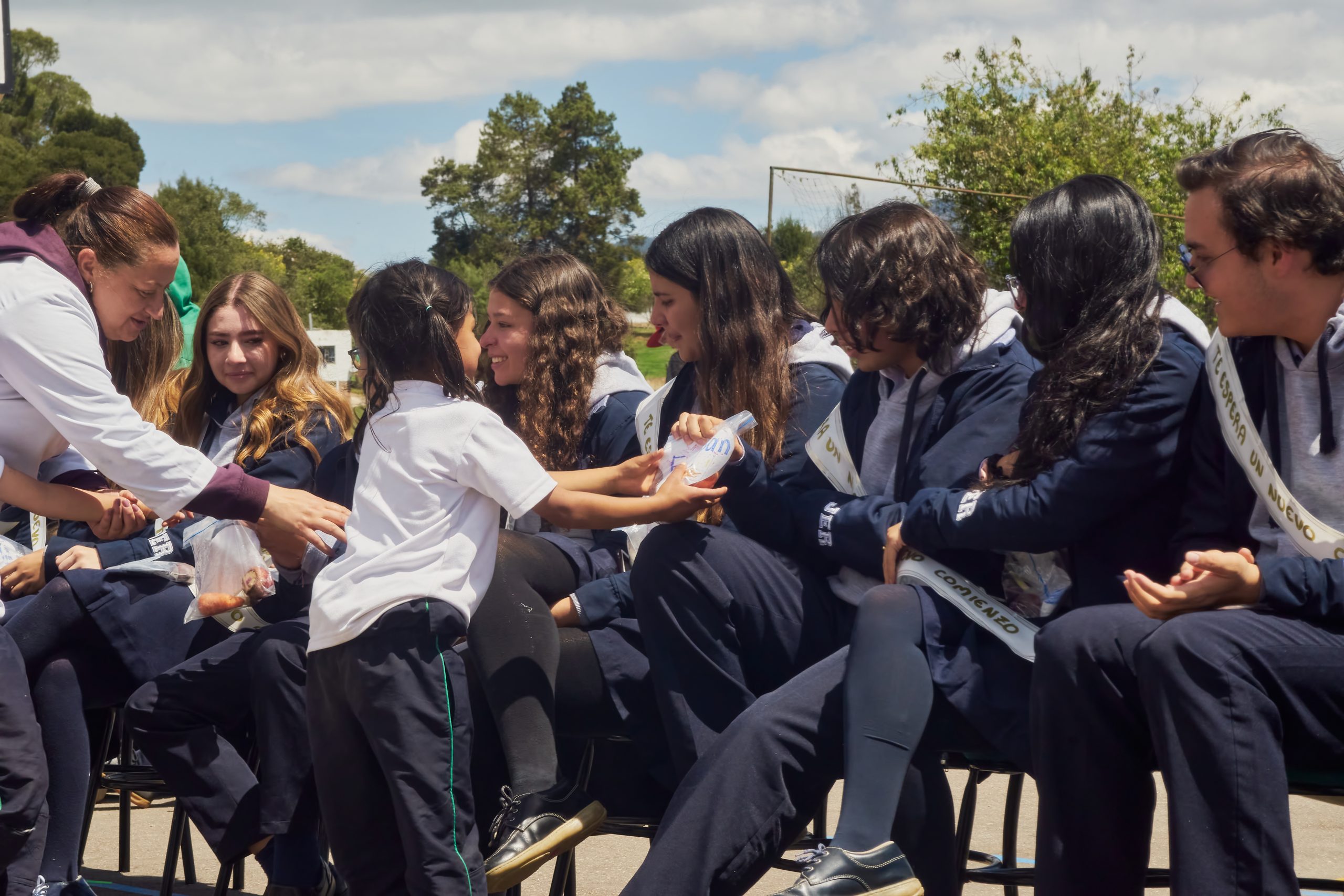 Izada de bandera y entrega de símbolos Colegio José Eustasio Rivera